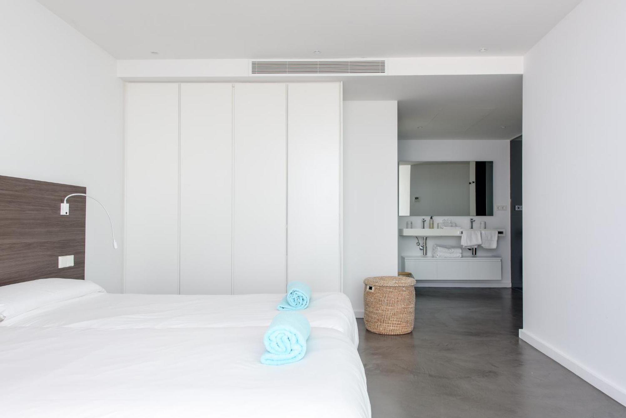 Villa Nineten โรกายิซา ภายนอก รูปภาพ